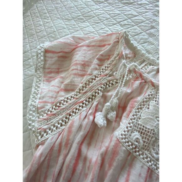 Good Hart Boho Top Crochet and Lace Trim Spring and Summer Top Size Small - Picture 8 of 11